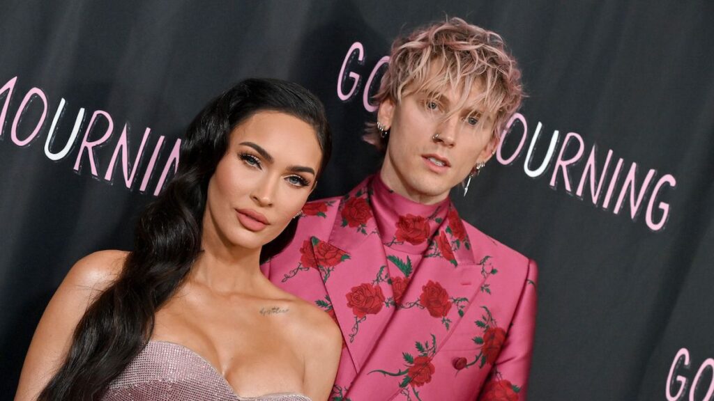 Megan Fox vient d'acheter une nouvelle maison au milieu de sa séparation avec MGK, mais apparemment les choses ne sont pas ce qu'elles paraissent