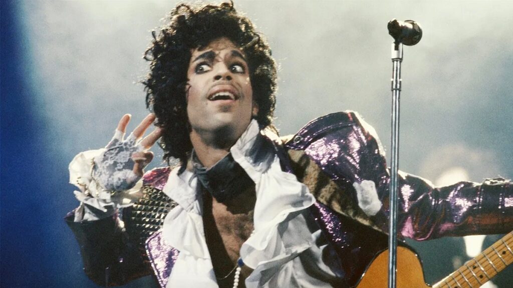 Netflix étagères Prince Docuseries en faveur d'un nouveau documentaire approuvé dans la succession