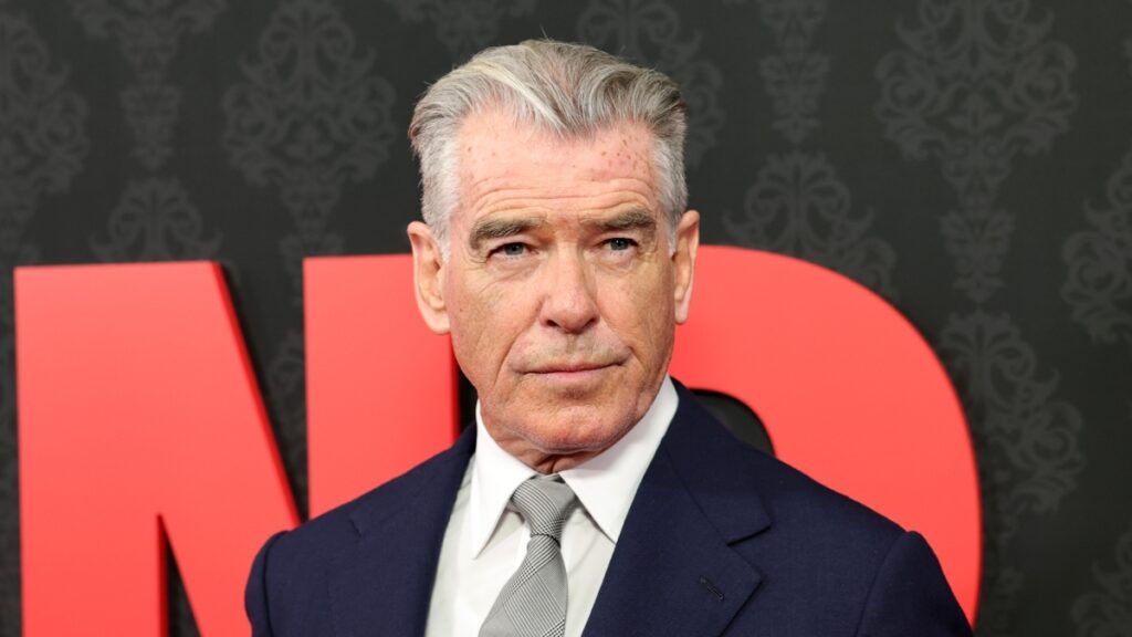 Je "pouvais m'en tirer avec" Jouer James Bond