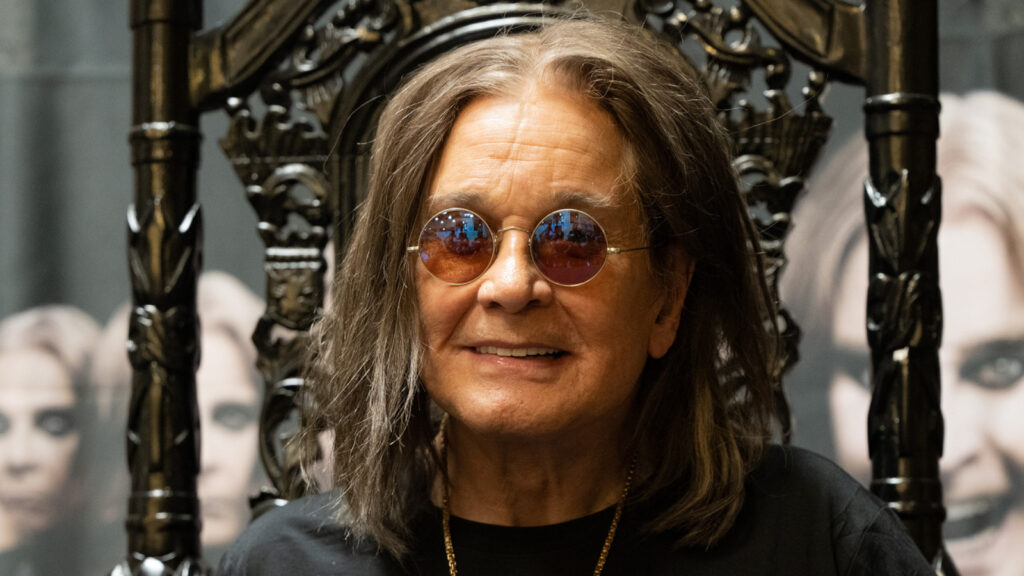Le monde réagit à la mort d'Ozzy Osbourne