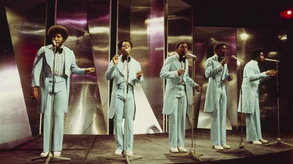 5 chansons d'amour qui feront pleurer tous les baby-boomers dans leur café