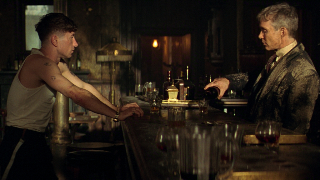 Cillian Murphy et Barry Keoghan s'affrontent