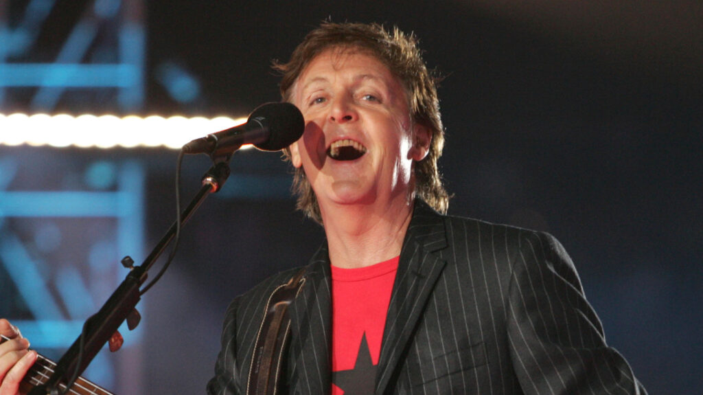 3 chansons folk rock que vous ne connaissiez pas écrites par Paul McCartney