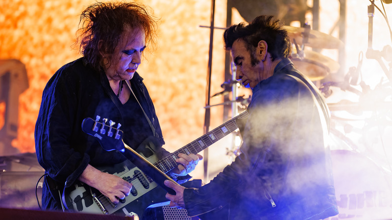 The Cure sur scène.