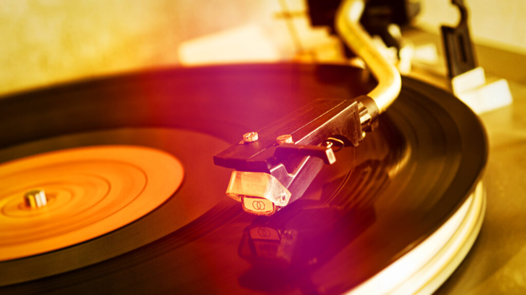 Comment équilibrer le bras de votre tourne-disque vinyle