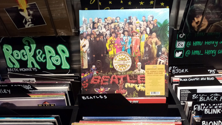 Coffret de disques en magasin