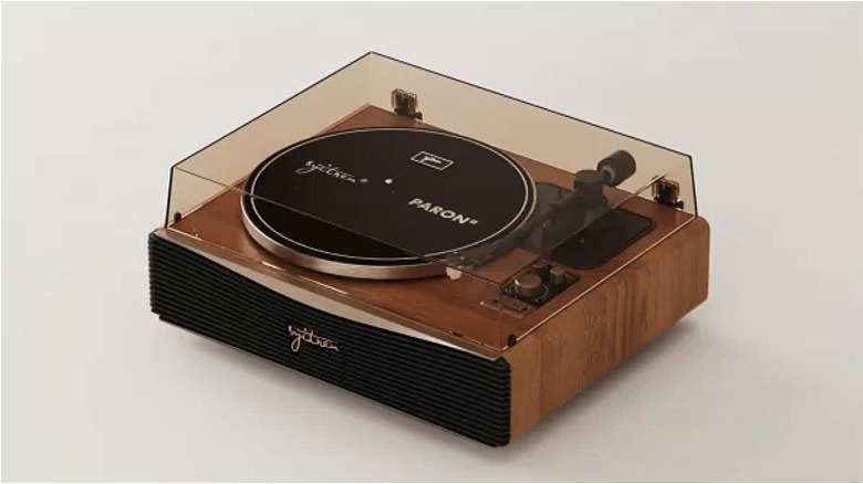 Tourne-disque Syitren avec haut-parleurs intégrés et couvercle fermé