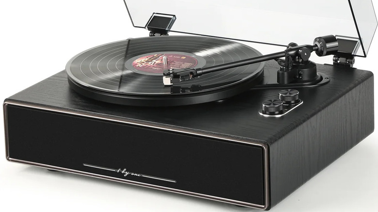 Photo du produit du tourne-disque tout-en-un 1ByOne