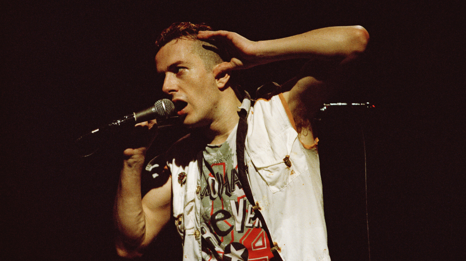 5 succès punk qui ont fait vibrer les charts pop